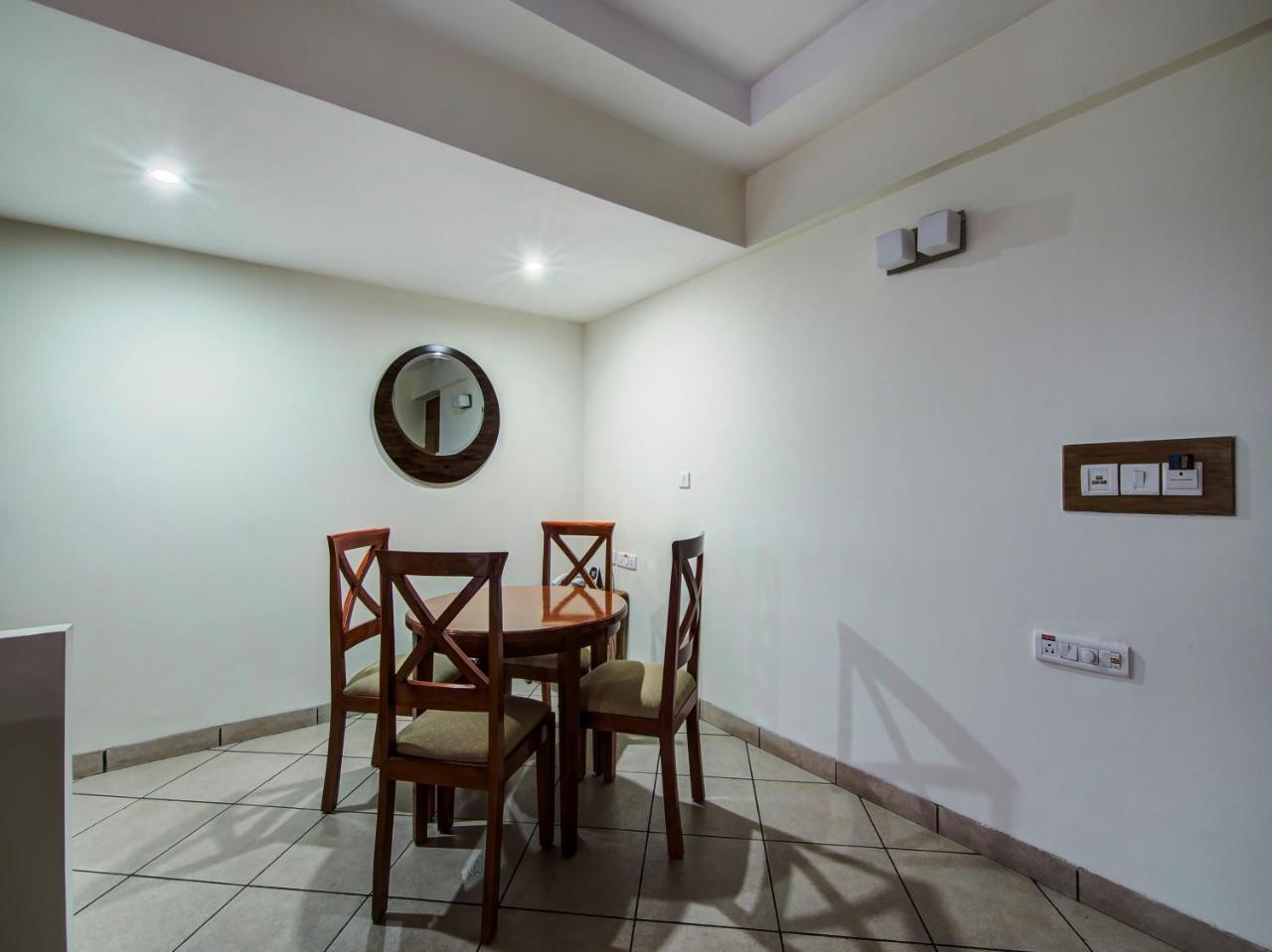 Sai Vishram Business Hotel Bangalore Exterior photo